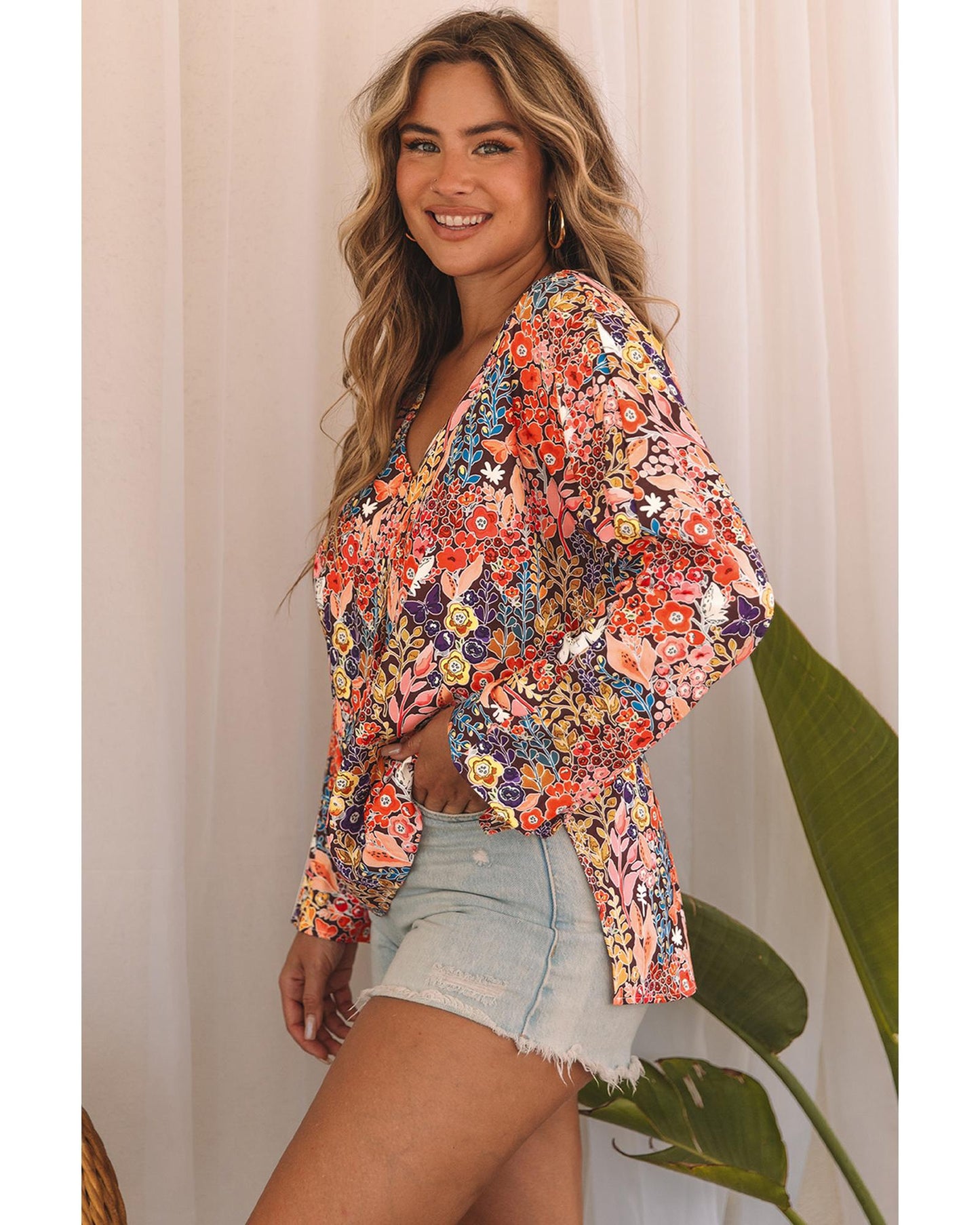 Azura Exchange Boho Floral Long Sleeve V-Neck Blouse - Medium